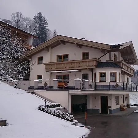 Apartment Haus Angelika Im Zillertal Hippach
