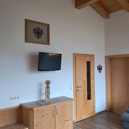 Haus Angelika Im Zillertal Apartamento *